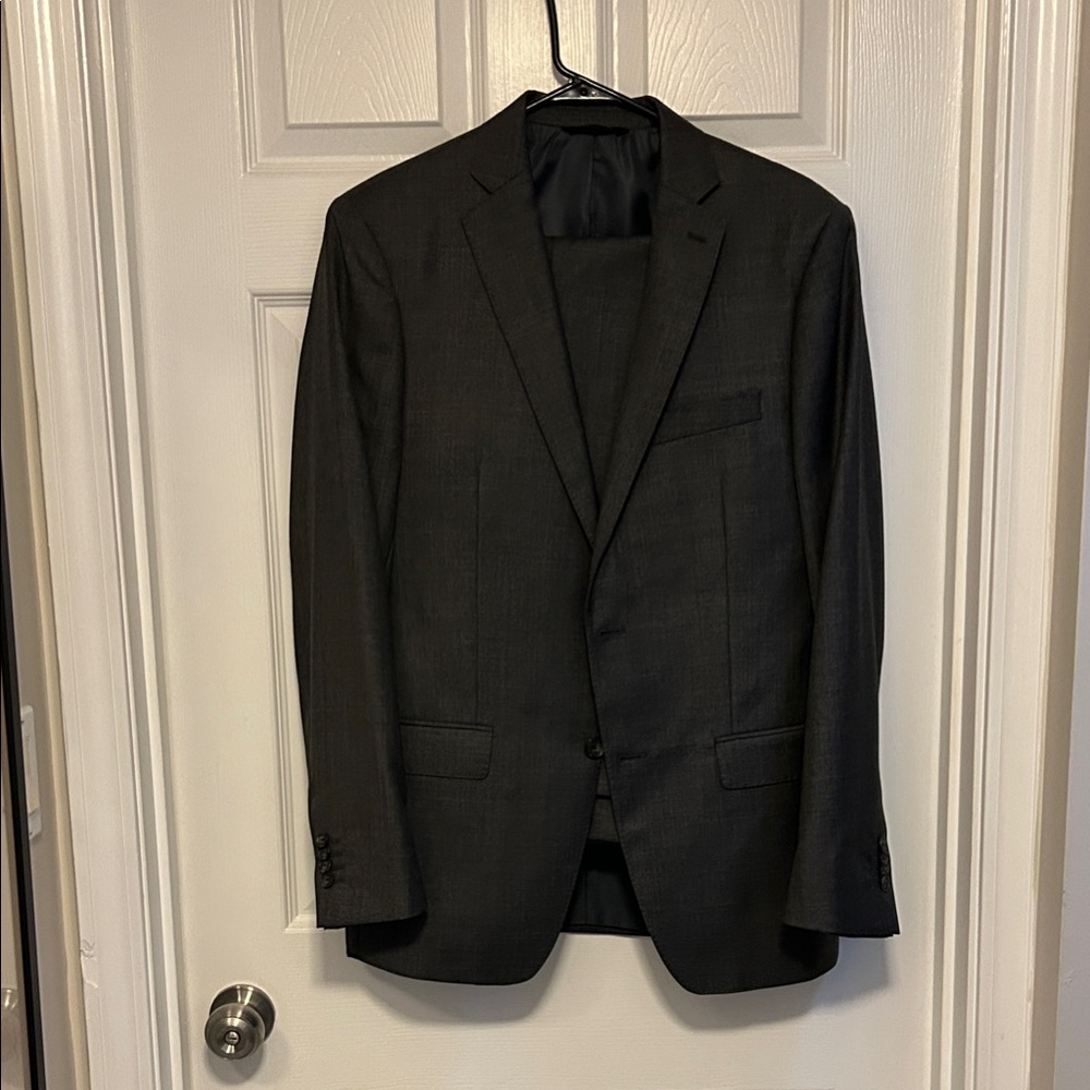 Classic charcoal gray, Michael Kors suit 40 regular